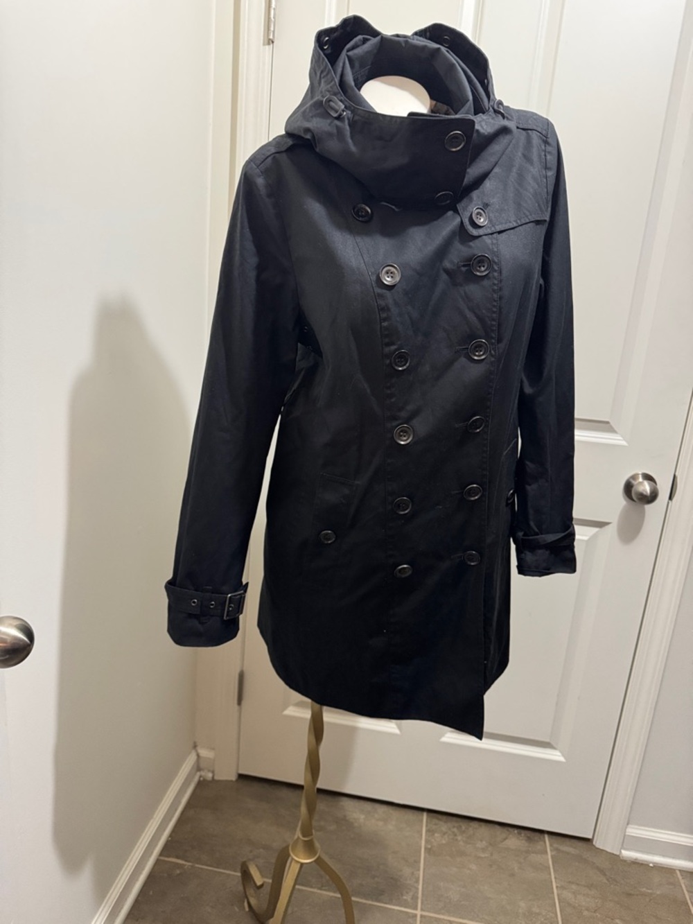 Burberry Black Double-Breasted Trench Coat w/ Hood and Signature Check Cuffs - Picture 4 of 14